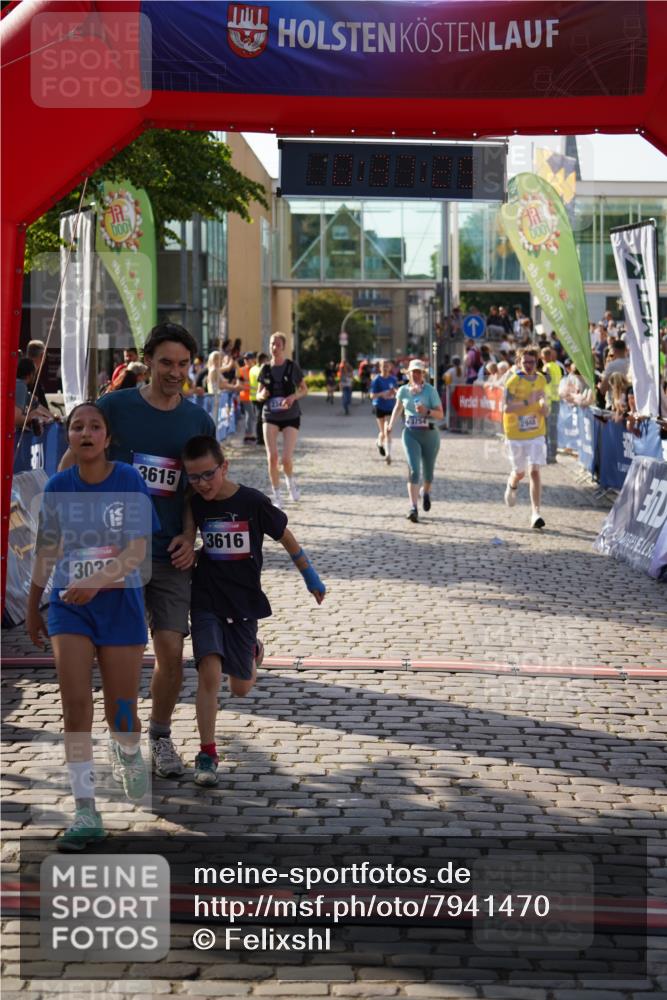 13.06.2025 - Holstenköstenlauf Felixshl http://msf.ph/oto/7941470 13.06.2025 18:07:26 Laufen 2345, 2948, 2993, 3033, 3615, 3616, 3754 meine-sportfotos.de