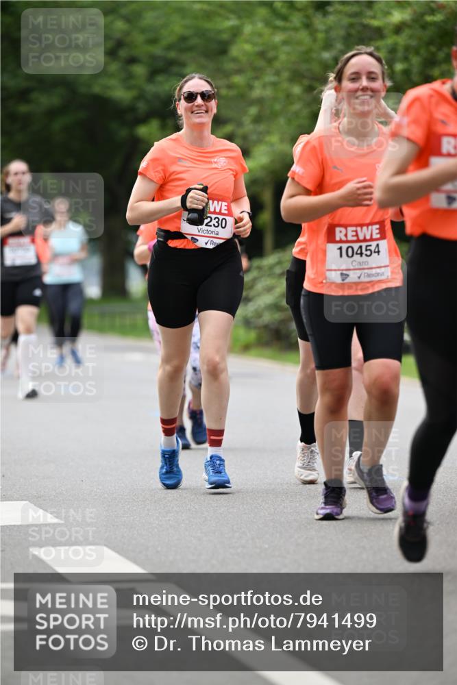 15.06.2025 - REWE Women's Run Dr. Thomas Lammeyer http://msf.ph/oto/7941499 15.06.2025 09:21:20 Laufen 230, 10454 meine-sportfotos.de