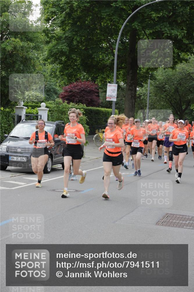 15.06.2025 - REWE Women's Run Jannik Wohlers http://msf.ph/oto/7941511 15.06.2025 08:28:19 Laufen 1043, 15, 2025, 105, 10468, 10114, 10791, 10046, 10147 meine-sportfotos.de