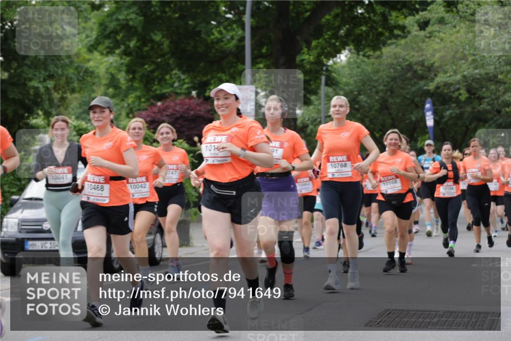15.06.2025 - REWE Women's Run Jannik Wohlers http://msf.ph/oto/7941649 15.06.2025 08:28:22 Laufen 10041, 10, 747, 10468, 10042, 101, 91, 10768, 10862, 10568, 10168 meine-sportfotos.de