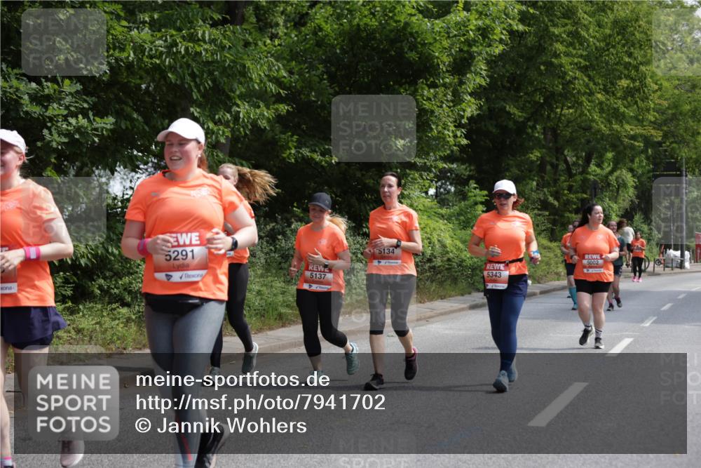 15.06.2025 - REWE Women's Run Jannik Wohlers http://msf.ph/oto/7941702 15.06.2025 10:15:36 Laufen 5291, 5134, 5137, 5343, 5002 meine-sportfotos.de