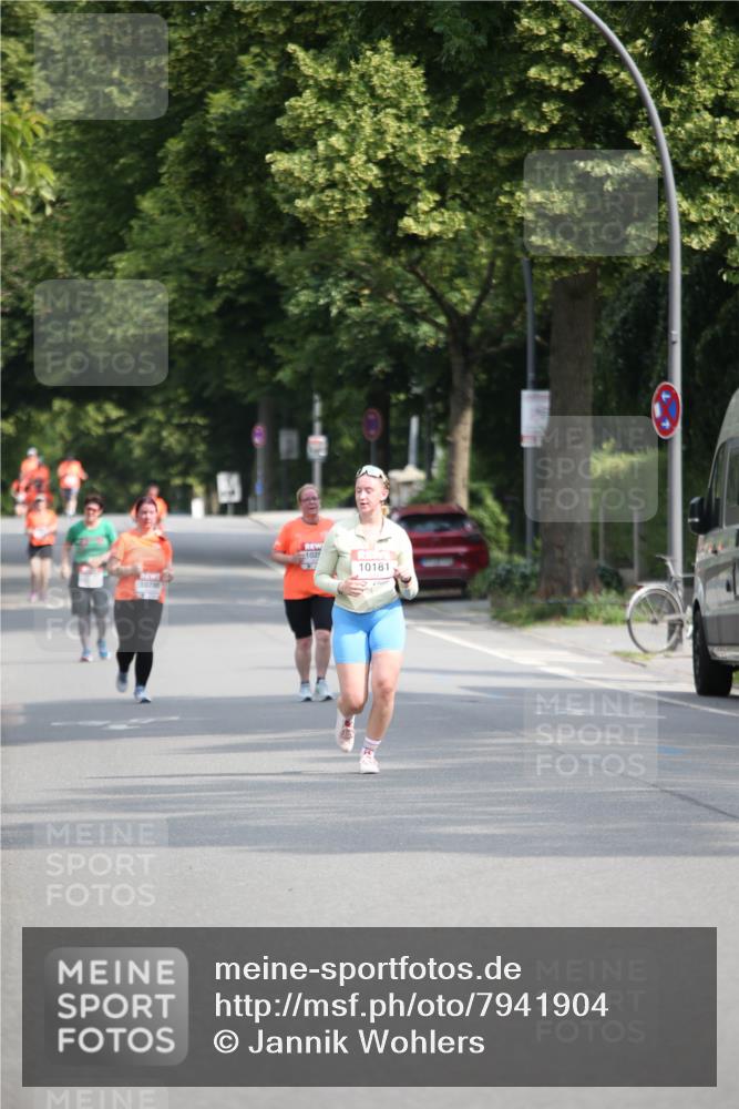 15.06.2025 - REWE Women's Run Jannik Wohlers http://msf.ph/oto/7941904 15.06.2025 09:59:41 Laufen 10790, 1025, 10181 meine-sportfotos.de