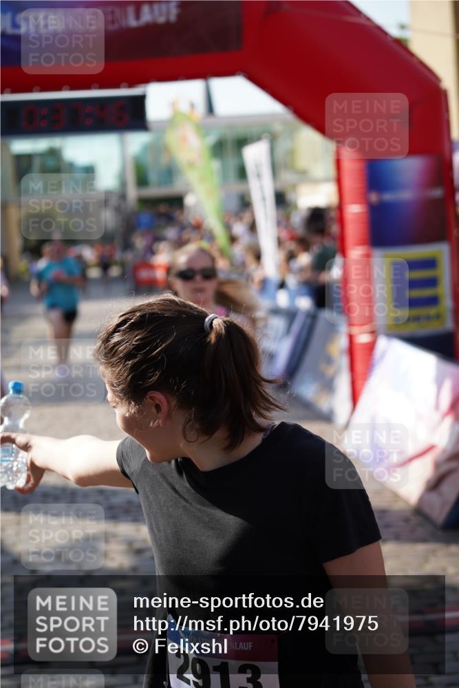 13.06.2025 - Holstenköstenlauf Felixshl http://msf.ph/oto/7941975 13.06.2025 18:07:48 Laufen 2913, 2957, 3077, 3624, 3678, 3802, 3865, 3898 meine-sportfotos.de