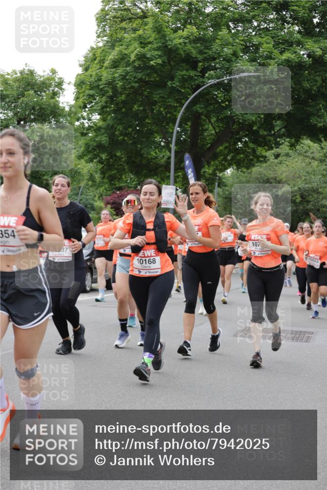15.06.2025 - REWE Women's Run Jannik Wohlers http://msf.ph/oto/7942025 15.06.2025 08:28:28 Laufen 354, 37, 10751, 10168, 107, 68310, 10653 meine-sportfotos.de