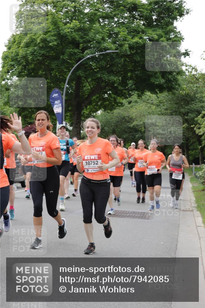 15.06.2025 - REWE Women's Run Jannik Wohlers http://msf.ph/oto/7942085 15.06.2025 08:28:29 Laufen 1014, 10752, 68310, 104, 10653, 10220, 7119 meine-sportfotos.de