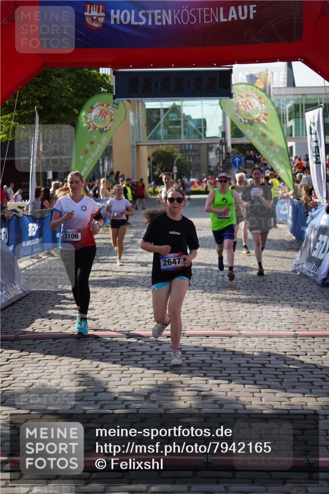 13.06.2025 - Holstenköstenlauf Felixshl http://msf.ph/oto/7942165 13.06.2025 18:07:57 Laufen 2647, 2922, 2928, 3106, 3243, 3283, 3747 meine-sportfotos.de