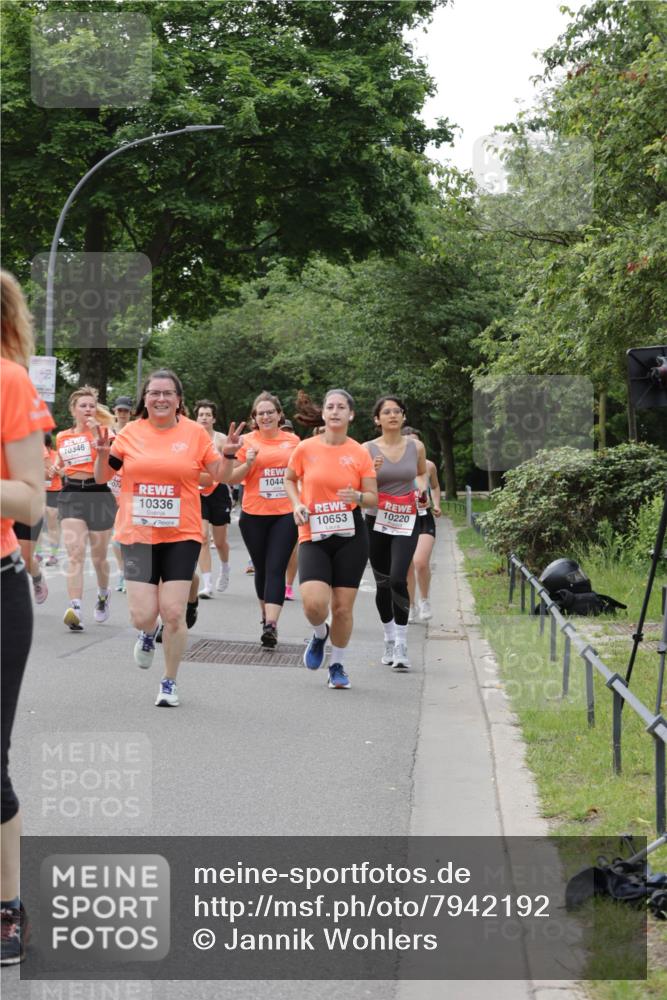 15.06.2025 - REWE Women's Run Jannik Wohlers http://msf.ph/oto/7942192 15.06.2025 08:28:30 Laufen 10346, 10336, 1044, 10653, 10220 meine-sportfotos.de