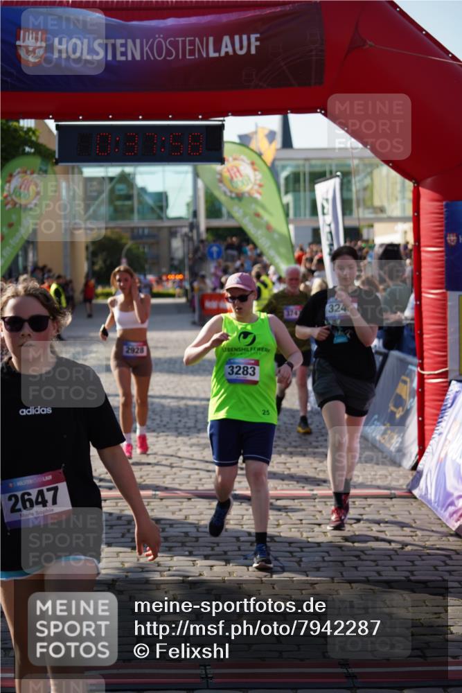 13.06.2025 - Holstenköstenlauf Felixshl http://msf.ph/oto/7942287 13.06.2025 18:07:59 Laufen 2335, 2647, 2922, 2928, 3106, 3243, 3283, 3747 meine-sportfotos.de