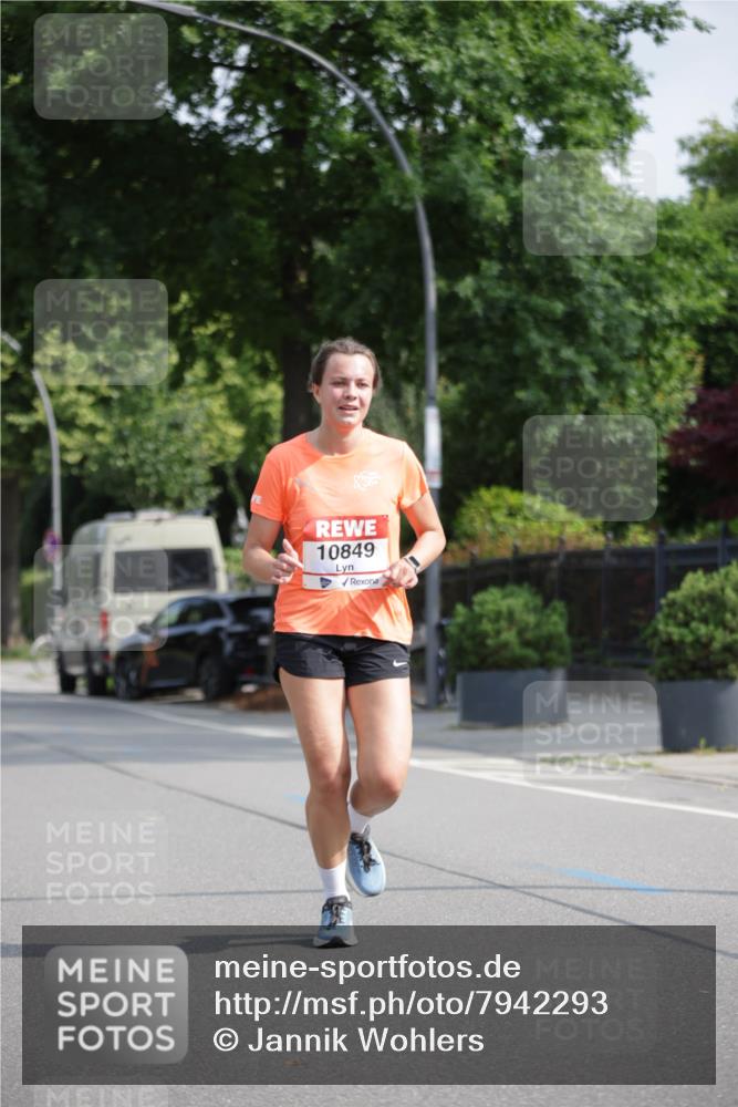 15.06.2025 - REWE Women's Run Jannik Wohlers http://msf.ph/oto/7942293 15.06.2025 08:46:40 Laufen 10849 meine-sportfotos.de