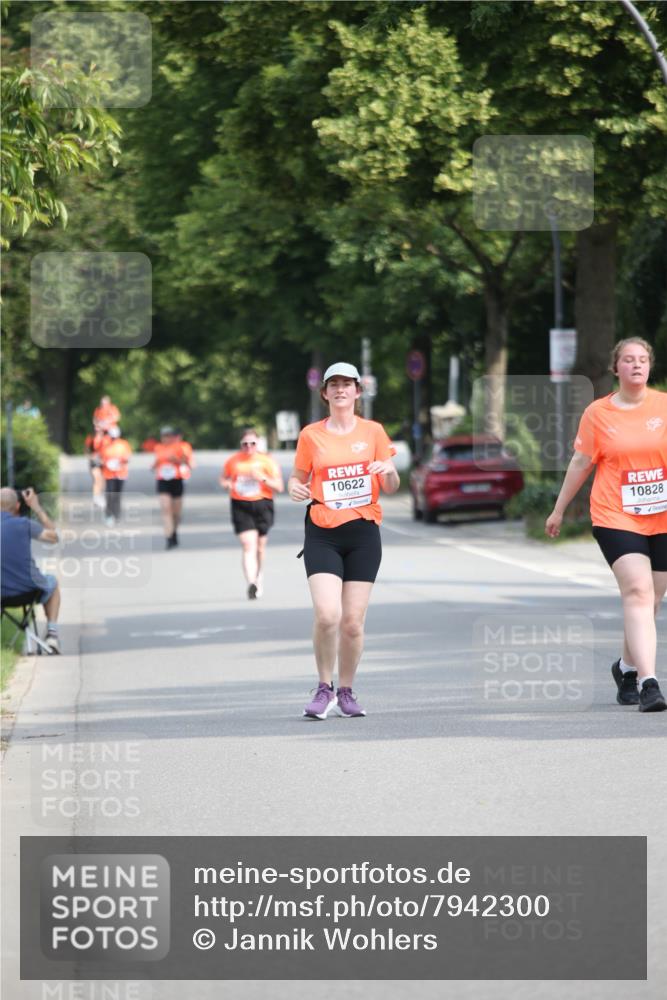 15.06.2025 - REWE Women's Run Jannik Wohlers http://msf.ph/oto/7942300 15.06.2025 10:00:11 Laufen 10622, 10828 meine-sportfotos.de