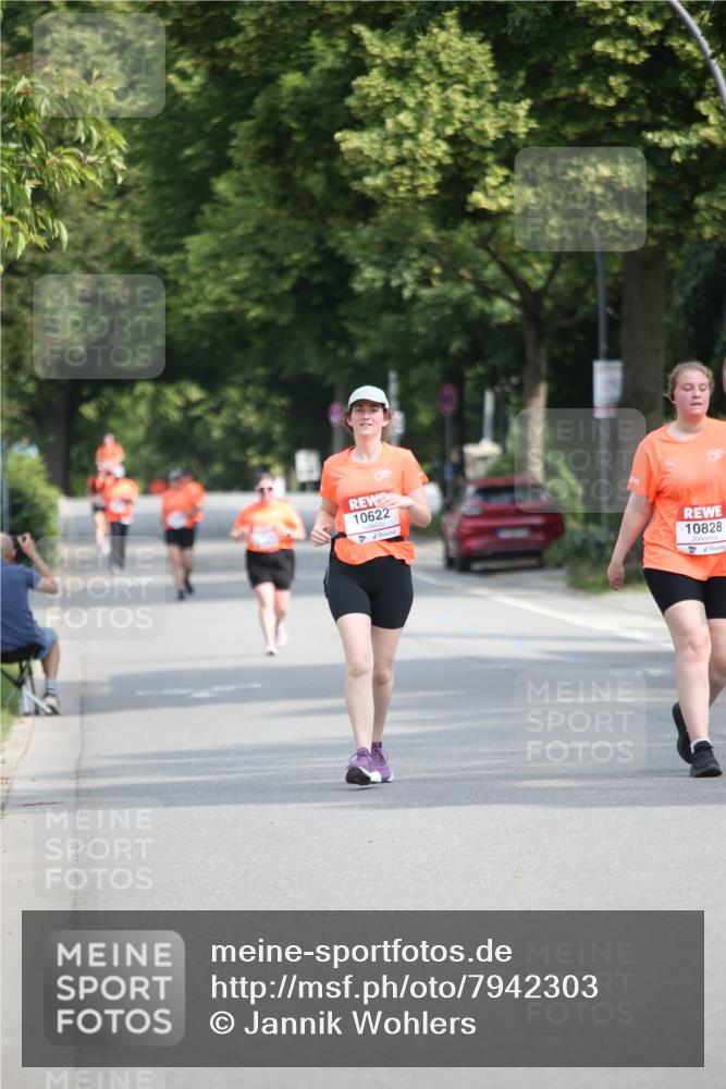 15.06.2025 - REWE Women's Run Jannik Wohlers http://msf.ph/oto/7942303 15.06.2025 10:00:11 Laufen 10622 meine-sportfotos.de