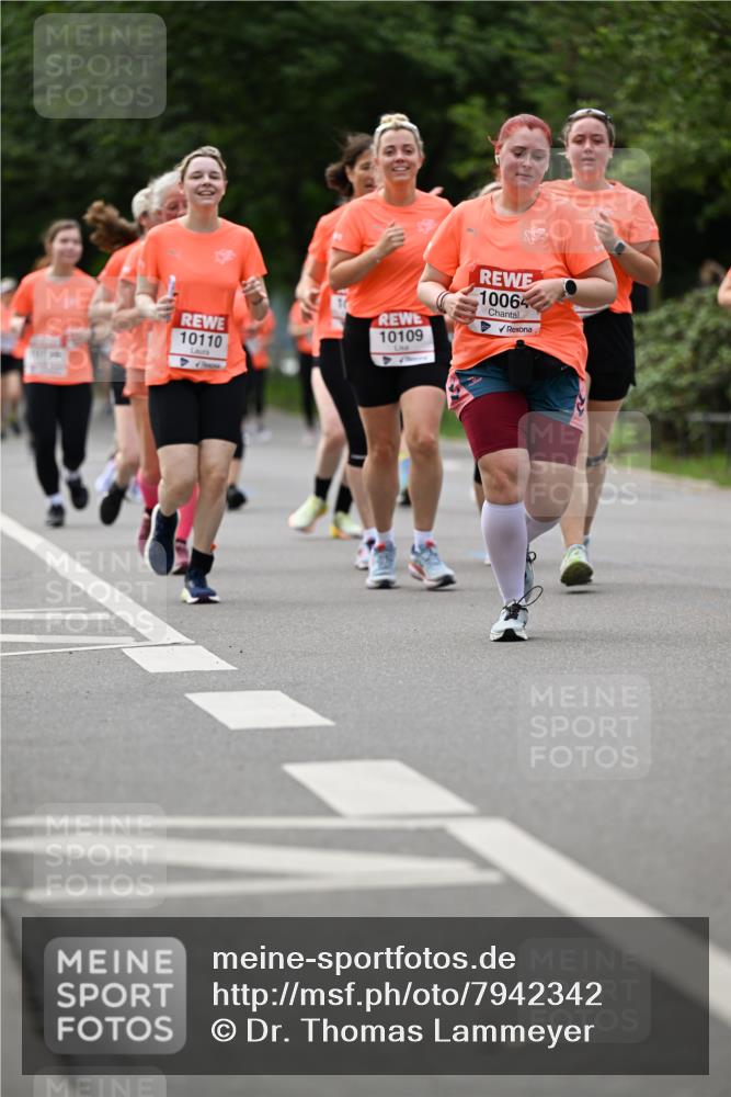 15.06.2025 - REWE Women's Run Dr. Thomas Lammeyer http://msf.ph/oto/7942342 15.06.2025 09:21:36 Laufen 10110, 10109, 10064 meine-sportfotos.de
