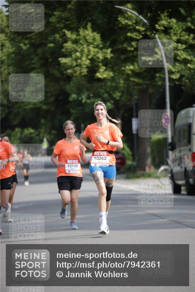 15.06.2025 - REWE Women's Run Jannik Wohlers http://msf.ph/oto/7942361 15.06.2025 08:46:42 Laufen 10158, 10262 meine-sportfotos.de