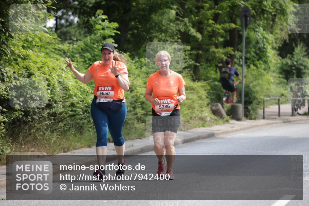 15.06.2025 - REWE Women's Run Jannik Wohlers http://msf.ph/oto/7942400 15.06.2025 10:15:55 Laufen 5650, 5386 meine-sportfotos.de