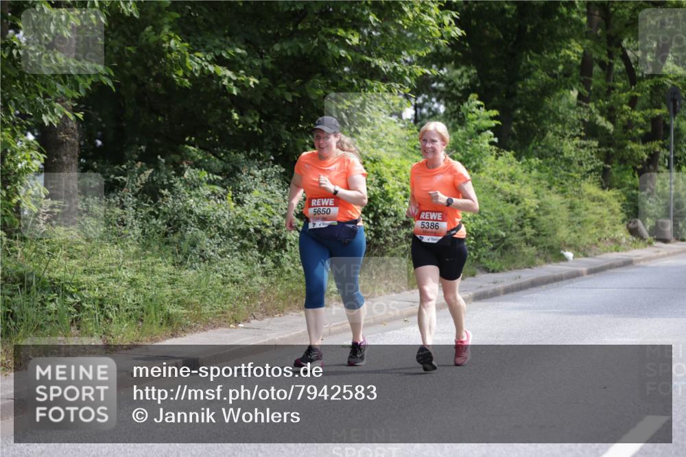 15.06.2025 - REWE Women's Run Jannik Wohlers http://msf.ph/oto/7942583 15.06.2025 10:15:58 Laufen 5650, 5386 meine-sportfotos.de
