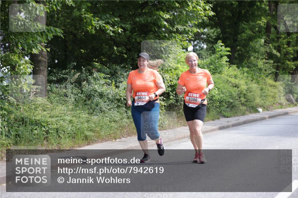 15.06.2025 - REWE Women's Run Jannik Wohlers http://msf.ph/oto/7942619 15.06.2025 10:15:58 Laufen 5650, 5386 meine-sportfotos.de