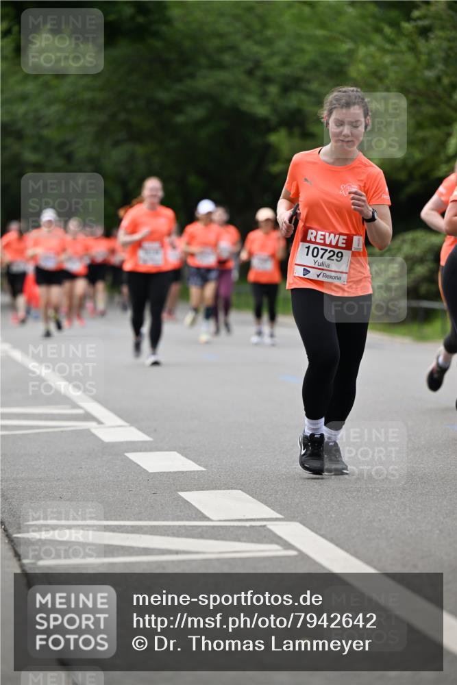 15.06.2025 - REWE Women's Run Dr. Thomas Lammeyer http://msf.ph/oto/7942642 15.06.2025 09:21:43 Laufen 10729 meine-sportfotos.de