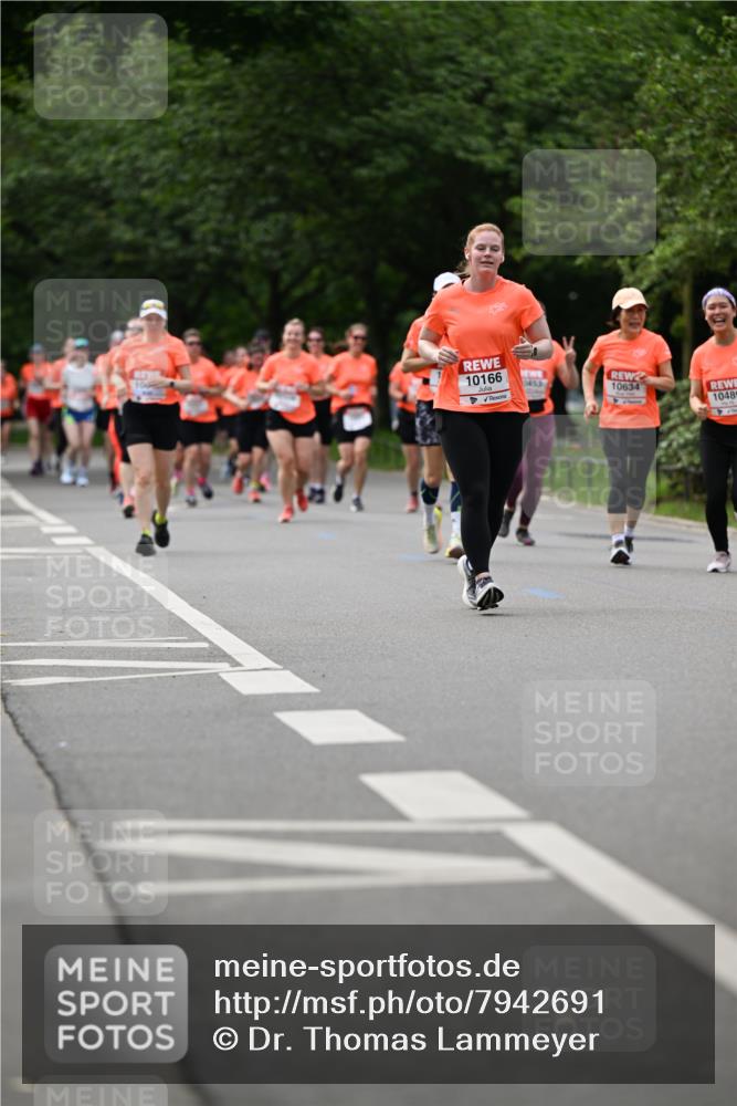 15.06.2025 - REWE Women's Run Dr. Thomas Lammeyer http://msf.ph/oto/7942691 15.06.2025 09:21:46 Laufen 10166 meine-sportfotos.de