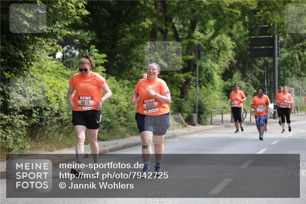 15.06.2025 - REWE Women's Run Jannik Wohlers http://msf.ph/oto/7942725 15.06.2025 10:16:11 Laufen 5675, 5320, 10333 meine-sportfotos.de
