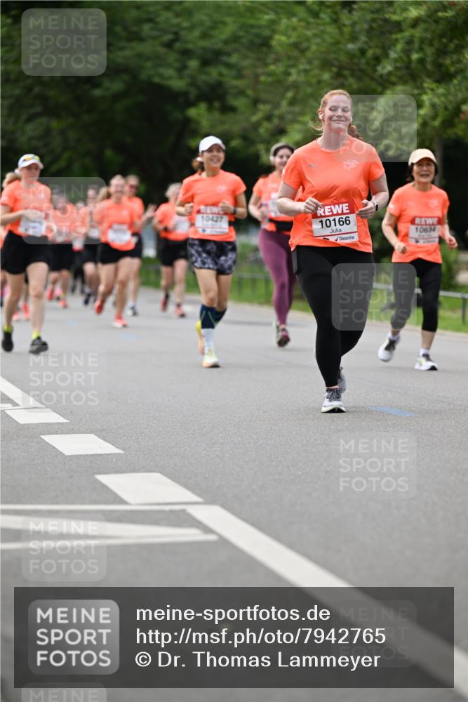 15.06.2025 - REWE Women's Run Dr. Thomas Lammeyer http://msf.ph/oto/7942765 15.06.2025 09:21:48 Laufen 10427, 10166, 10634 meine-sportfotos.de