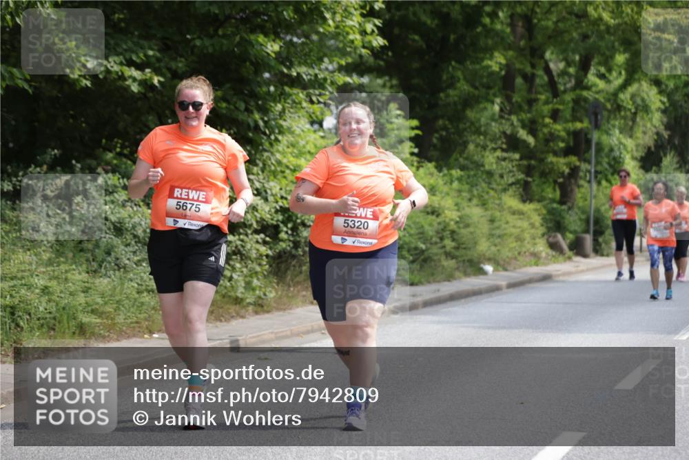 15.06.2025 - REWE Women's Run Jannik Wohlers http://msf.ph/oto/7942809 15.06.2025 10:16:14 Laufen 5675, 5320 meine-sportfotos.de