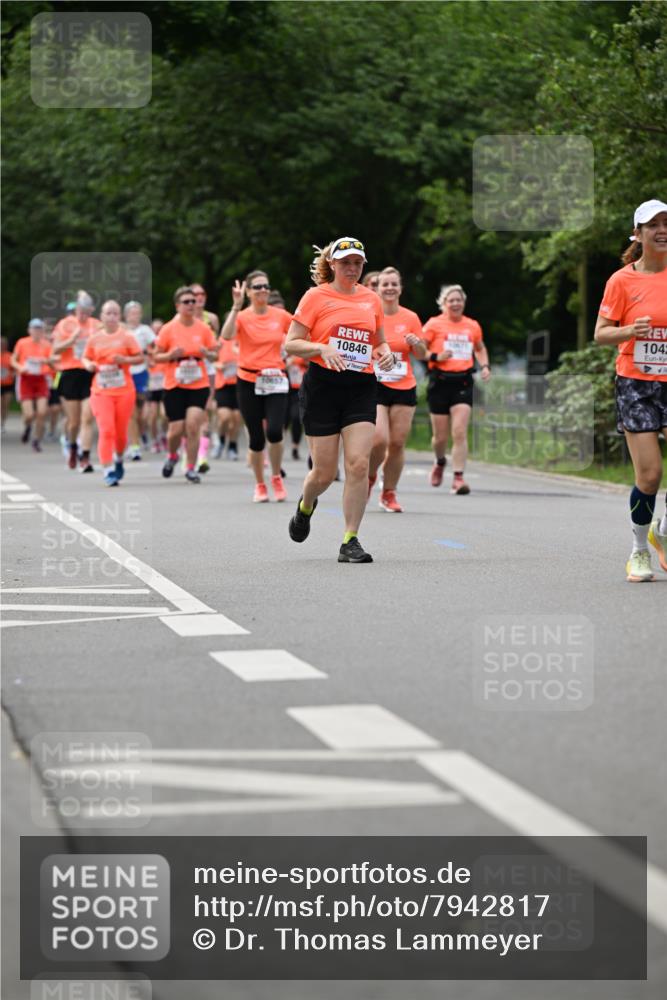 15.06.2025 - REWE Women's Run Dr. Thomas Lammeyer http://msf.ph/oto/7942817 15.06.2025 09:21:49 Laufen 10846 meine-sportfotos.de