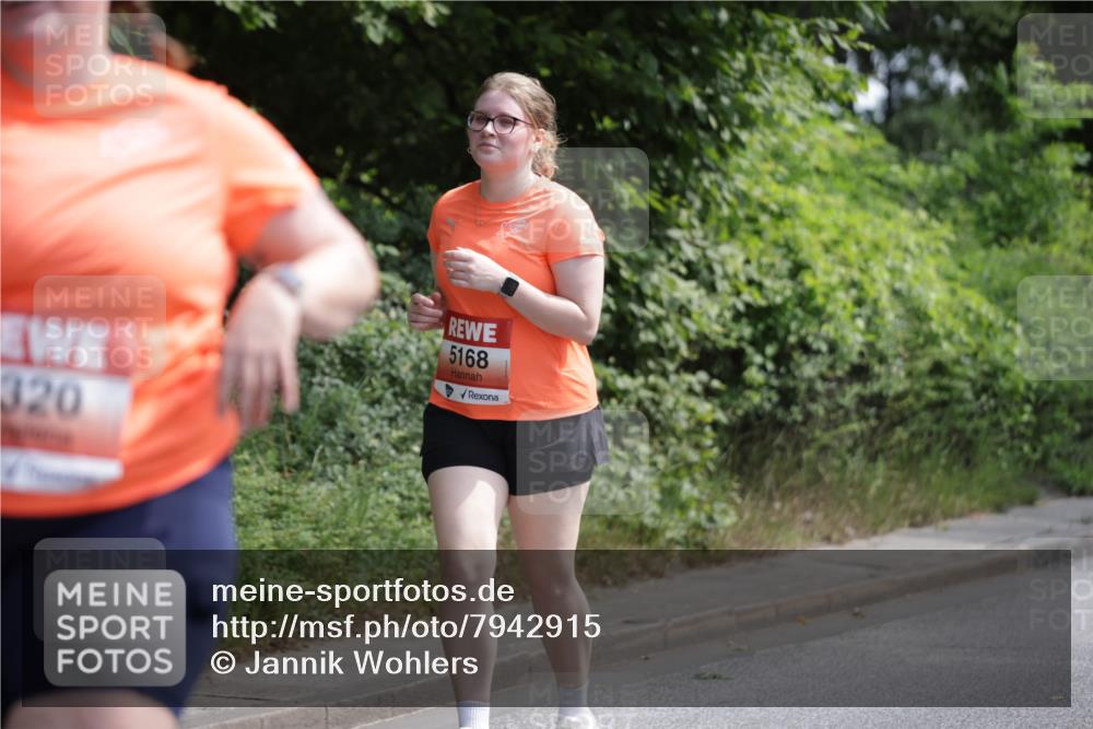 15.06.2025 - REWE Women's Run Jannik Wohlers http://msf.ph/oto/7942915 15.06.2025 10:16:16 Laufen 320, 5168 meine-sportfotos.de
