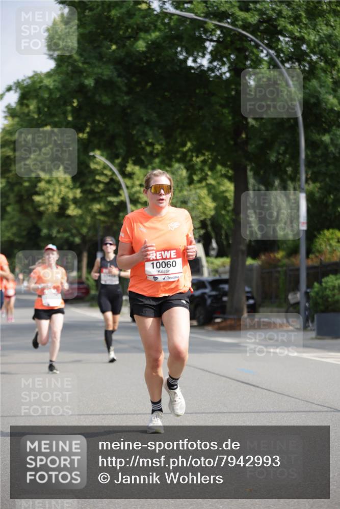 15.06.2025 - REWE Women's Run Jannik Wohlers http://msf.ph/oto/7942993 15.06.2025 08:46:58 Laufen 10060 meine-sportfotos.de