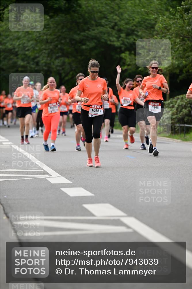 15.06.2025 - REWE Women's Run Dr. Thomas Lammeyer http://msf.ph/oto/7943039 15.06.2025 09:21:54 Laufen 10793, 10, 10345, 10228, 10657 meine-sportfotos.de