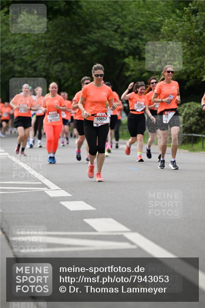 15.06.2025 - REWE Women's Run Dr. Thomas Lammeyer http://msf.ph/oto/7943053 15.06.2025 09:21:54 Laufen 10228, 10657 meine-sportfotos.de