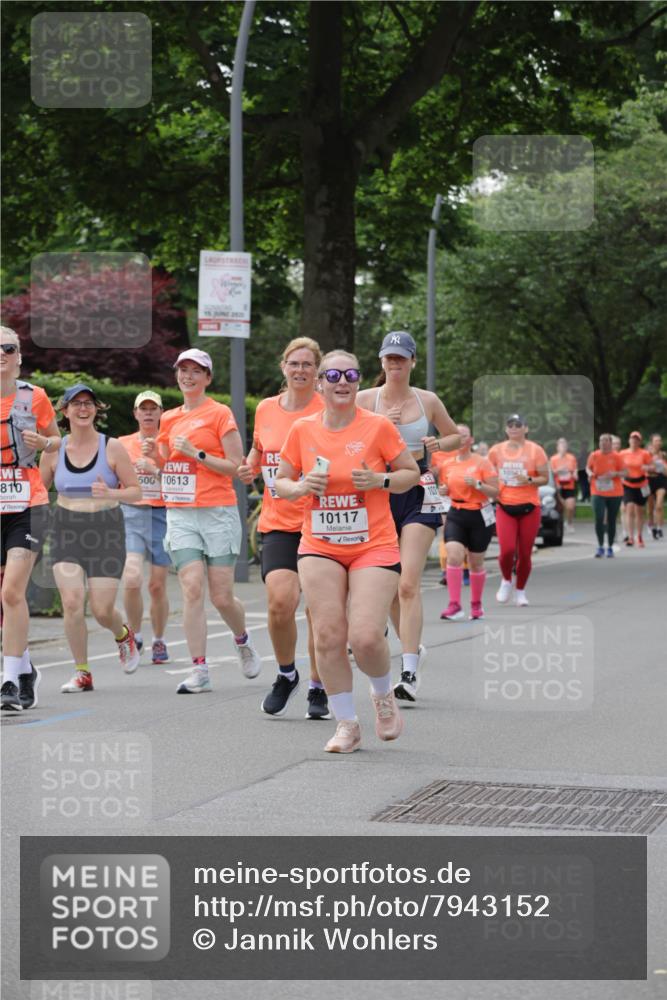 15.06.2025 - REWE Women's Run Jannik Wohlers http://msf.ph/oto/7943152 15.06.2025 08:28:52 Laufen 2025, 10, 810, 500, 10613, 10117, 10582 meine-sportfotos.de