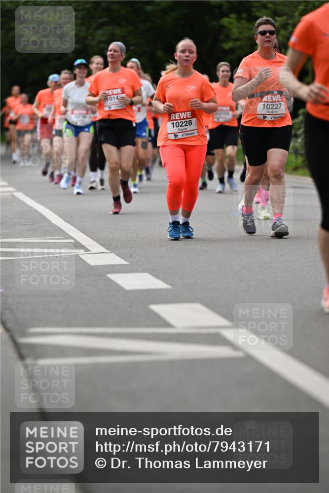 15.06.2025 - REWE Women's Run Dr. Thomas Lammeyer http://msf.ph/oto/7943171 15.06.2025 09:21:57 Laufen 10145, 10228, 73, 10227 meine-sportfotos.de