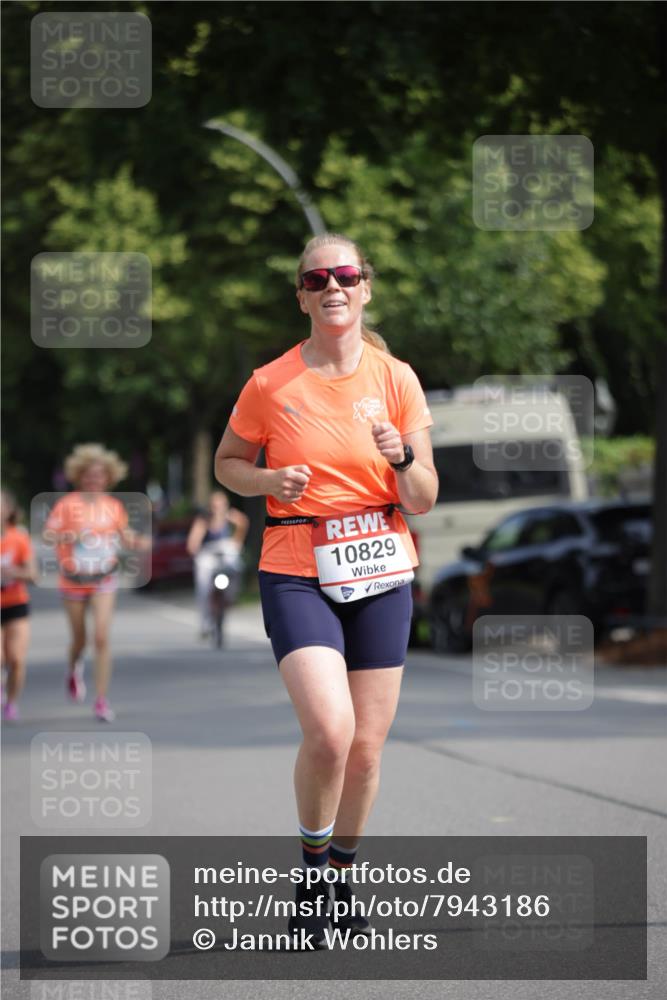 15.06.2025 - REWE Women's Run Jannik Wohlers http://msf.ph/oto/7943186 15.06.2025 08:47:05 Laufen 10829 meine-sportfotos.de