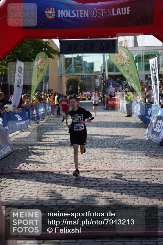 13.06.2025 - Holstenköstenlauf Felixshl http://msf.ph/oto/7943213 13.06.2025 18:08:47 Laufen 2023, 2973, 3712 meine-sportfotos.de