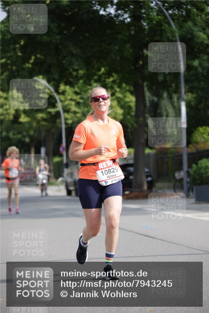 15.06.2025 - REWE Women's Run Jannik Wohlers http://msf.ph/oto/7943245 15.06.2025 08:47:06 Laufen 10829 meine-sportfotos.de