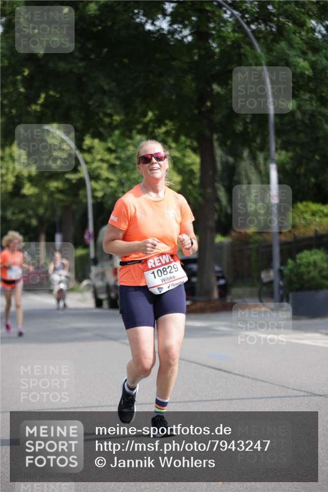 15.06.2025 - REWE Women's Run Jannik Wohlers http://msf.ph/oto/7943247 15.06.2025 08:47:06 Laufen 10829 meine-sportfotos.de