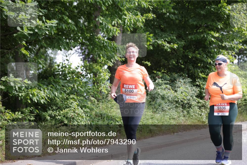 15.06.2025 - REWE Women's Run Jannik Wohlers http://msf.ph/oto/7943290 15.06.2025 10:16:31 Laufen 5100, 5106 meine-sportfotos.de