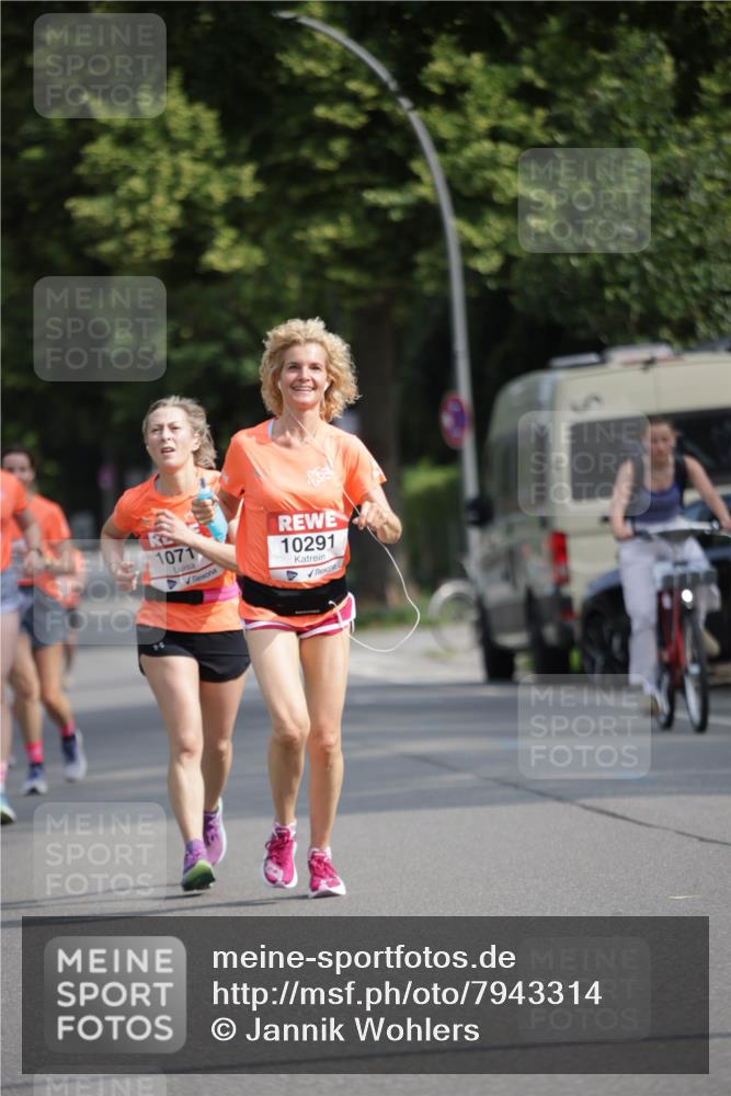 15.06.2025 - REWE Women's Run Jannik Wohlers http://msf.ph/oto/7943314 15.06.2025 08:47:09 Laufen 1071, 10291 meine-sportfotos.de