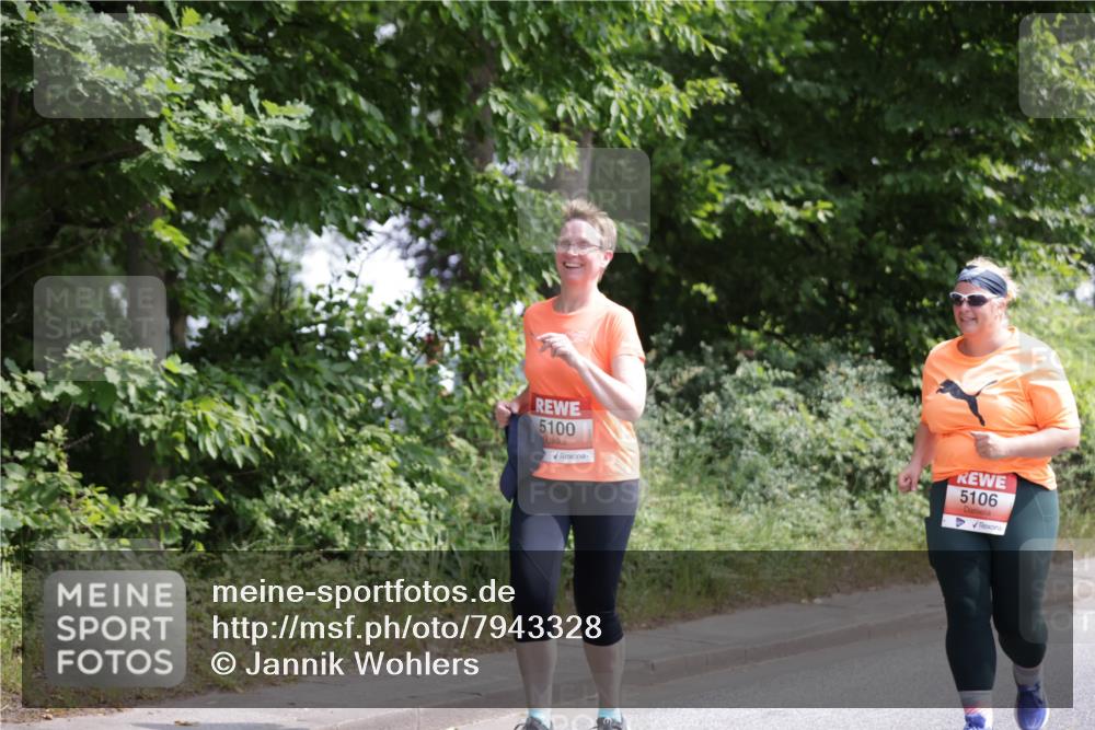 15.06.2025 - REWE Women's Run Jannik Wohlers http://msf.ph/oto/7943328 15.06.2025 10:16:31 Laufen 5100, 5106 meine-sportfotos.de