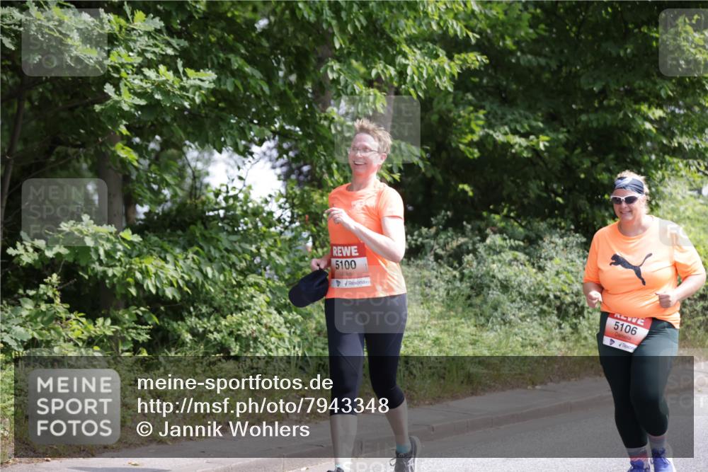 15.06.2025 - REWE Women's Run Jannik Wohlers http://msf.ph/oto/7943348 15.06.2025 10:16:31 Laufen 5100, 5106 meine-sportfotos.de