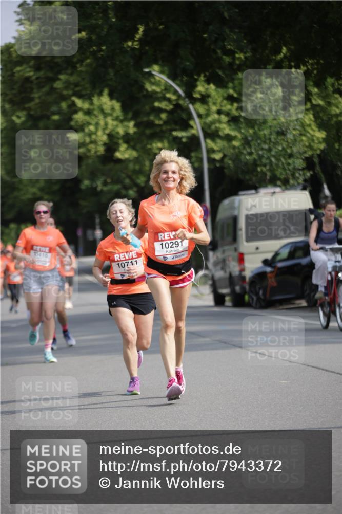 15.06.2025 - REWE Women's Run Jannik Wohlers http://msf.ph/oto/7943372 15.06.2025 08:47:09 Laufen 10410, 10711, 10291 meine-sportfotos.de