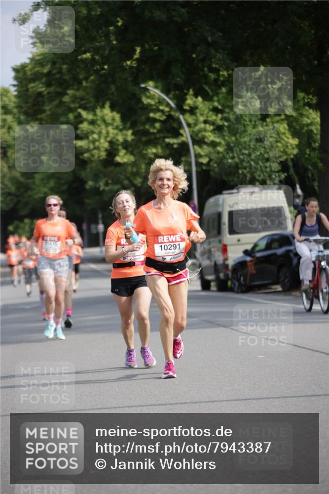 15.06.2025 - REWE Women's Run Jannik Wohlers http://msf.ph/oto/7943387 15.06.2025 08:47:09 Laufen 10291 meine-sportfotos.de