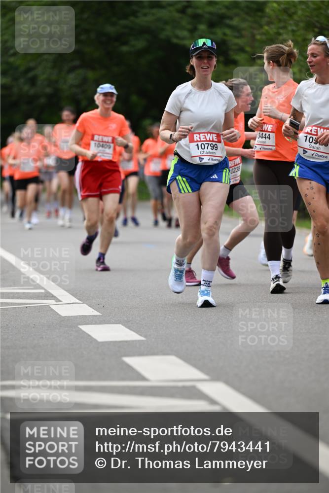 15.06.2025 - REWE Women's Run Dr. Thomas Lammeyer http://msf.ph/oto/7943441 15.06.2025 09:22:03 Laufen 10409, 10799, 0238, 0444, 105 meine-sportfotos.de