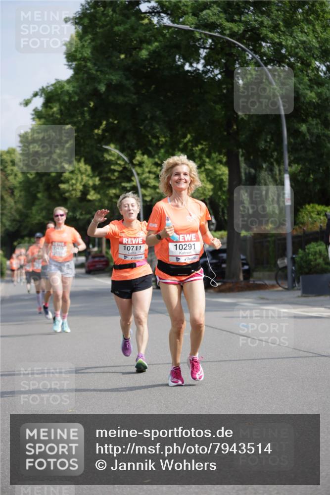 15.06.2025 - REWE Women's Run Jannik Wohlers http://msf.ph/oto/7943514 15.06.2025 08:47:11 Laufen 10711, 10291 meine-sportfotos.de