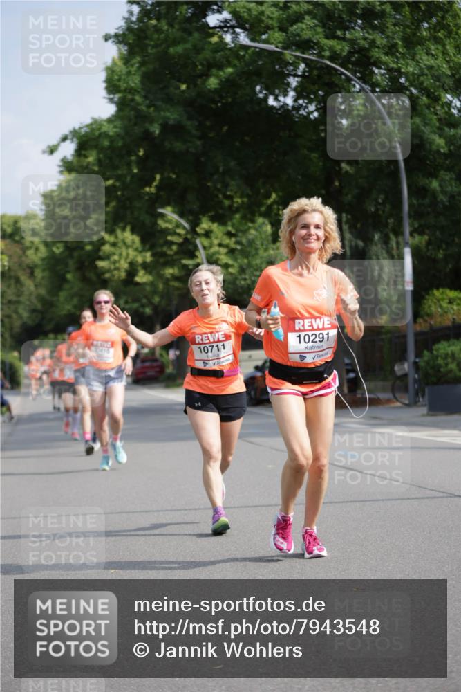 15.06.2025 - REWE Women's Run Jannik Wohlers http://msf.ph/oto/7943548 15.06.2025 08:47:11 Laufen 10410, 10711, 10291 meine-sportfotos.de