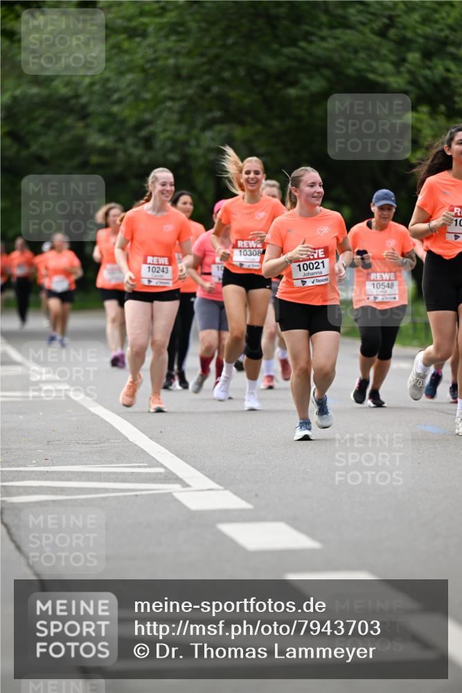 15.06.2025 - REWE Women's Run Dr. Thomas Lammeyer http://msf.ph/oto/7943703 15.06.2025 09:22:09 Laufen 10243, 10308, 10021 meine-sportfotos.de
