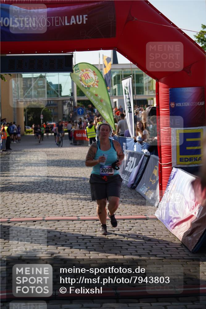 13.06.2025 - Holstenköstenlauf Felixshl http://msf.ph/oto/7943803 13.06.2025 18:09:32 Laufen 2098 meine-sportfotos.de