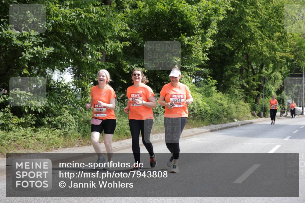 15.06.2025 - REWE Women's Run Jannik Wohlers http://msf.ph/oto/7943808 15.06.2025 10:16:47 Laufen 562, 5243, 5632 meine-sportfotos.de