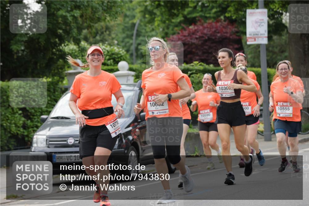 15.06.2025 - REWE Women's Run Jannik Wohlers http://msf.ph/oto/7943830 15.06.2025 08:29:09 Laufen 10, 10718, 10662, 10590, 1036, 15, 20, 600, 10555 meine-sportfotos.de