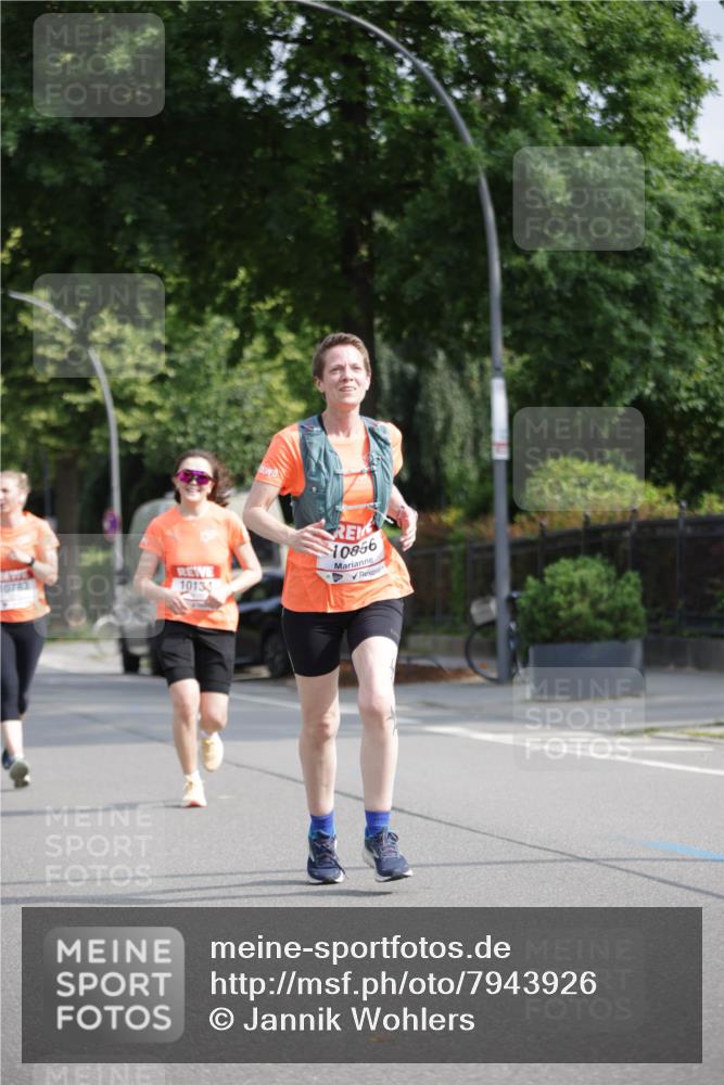 15.06.2025 - REWE Women's Run Jannik Wohlers http://msf.ph/oto/7943926 15.06.2025 08:47:21 Laufen 10783, 10134, 10856 meine-sportfotos.de